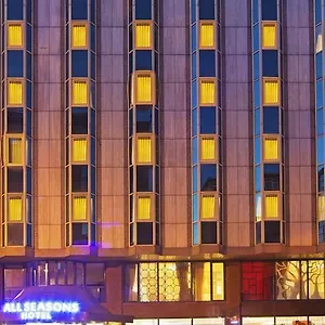 Seasons 4*, Istanboel Turkije